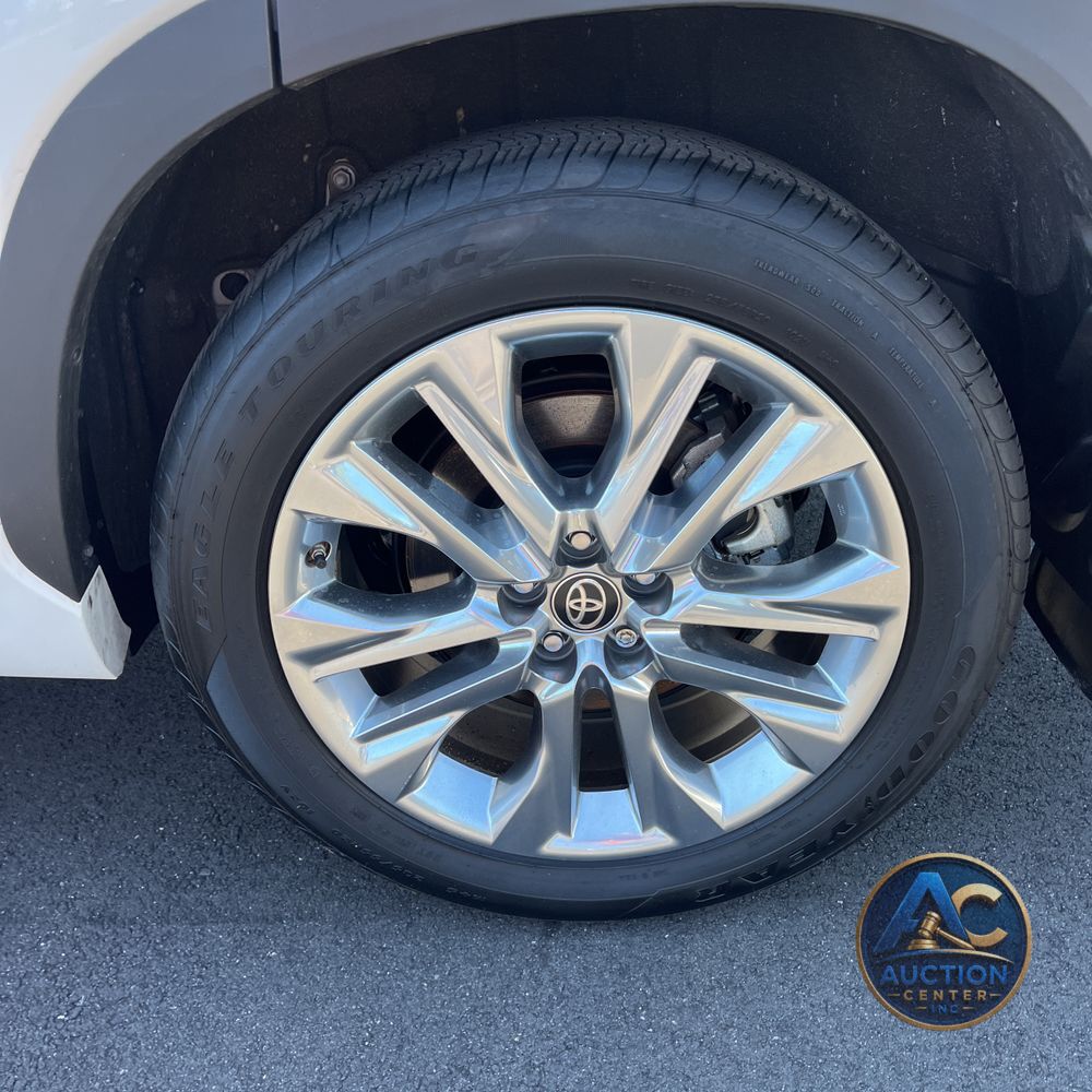 2025 Toyota Highlander Limited