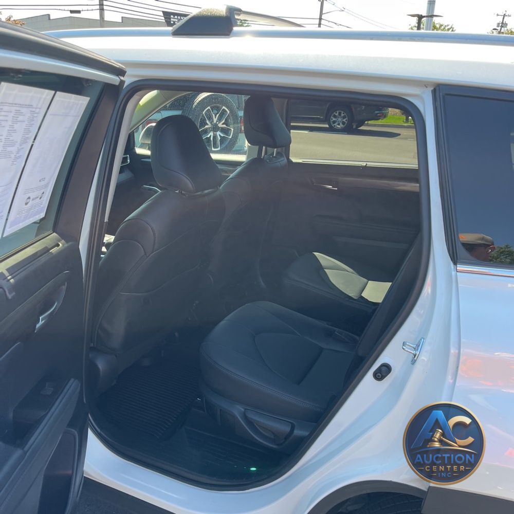 2025 Toyota Highlander Limited