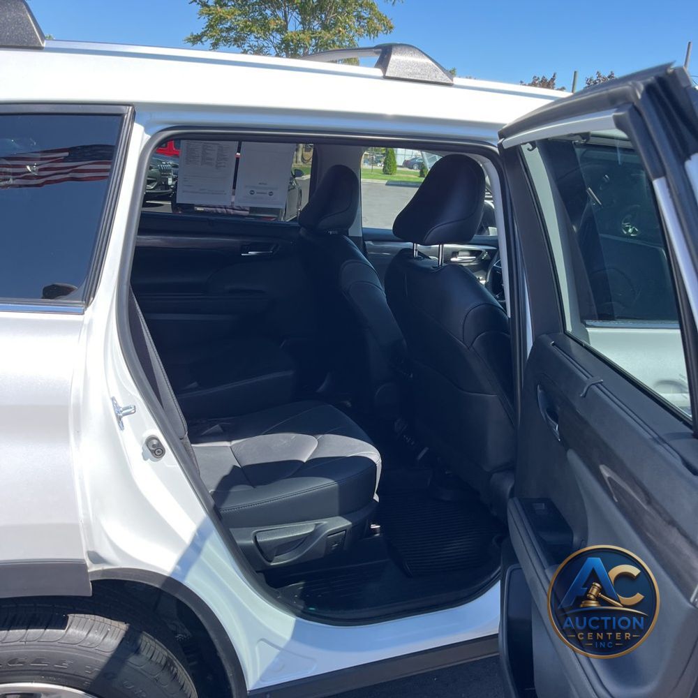 2025 Toyota Highlander Limited