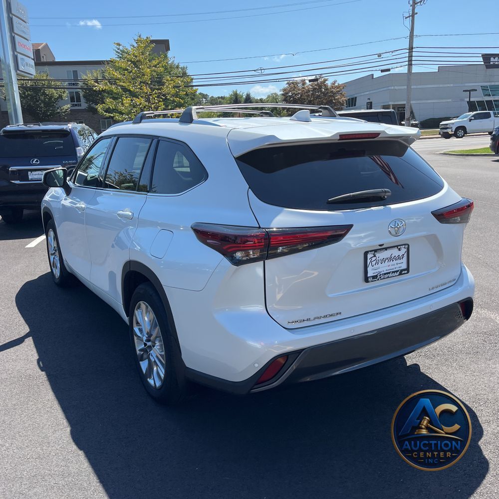 2025 Toyota Highlander Limited