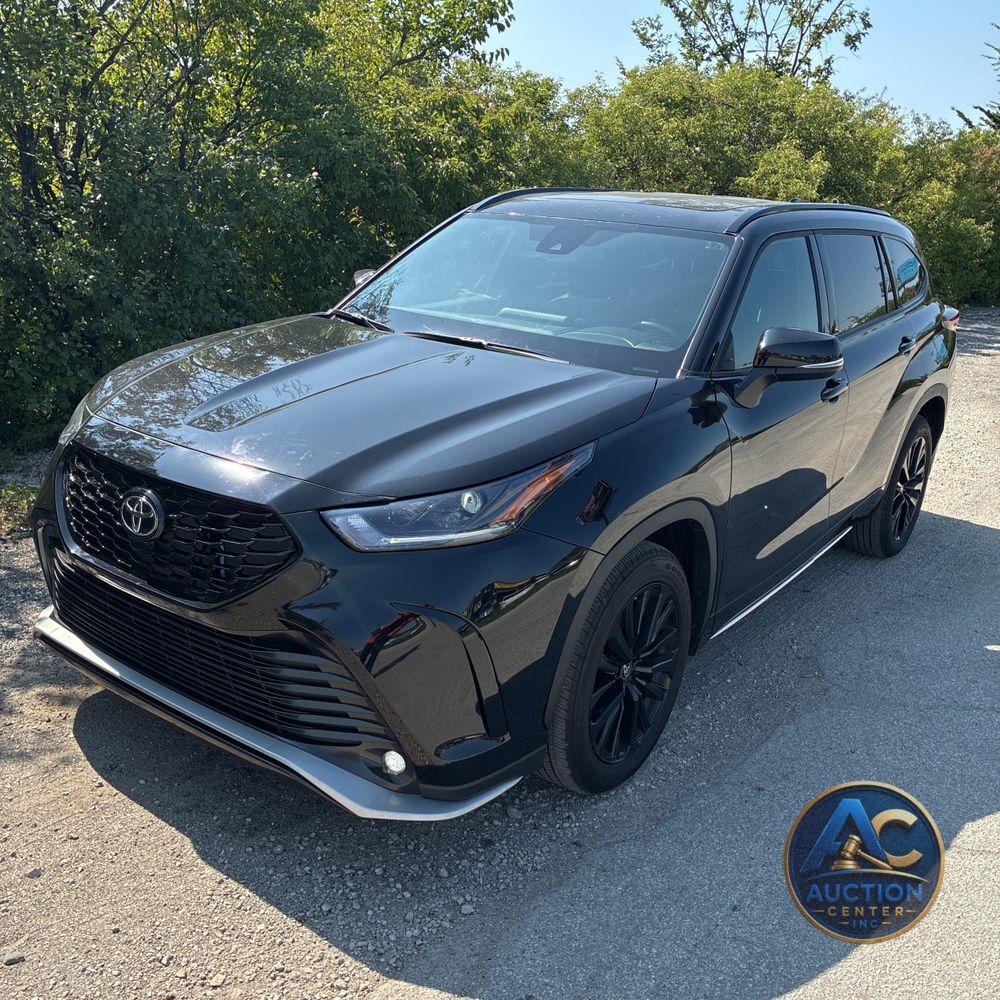 2025 Toyota Highlander XSE