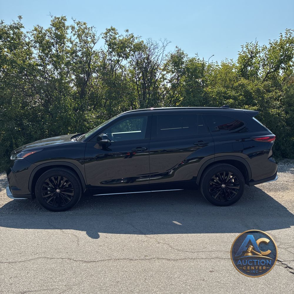 2025 Toyota Highlander XSE