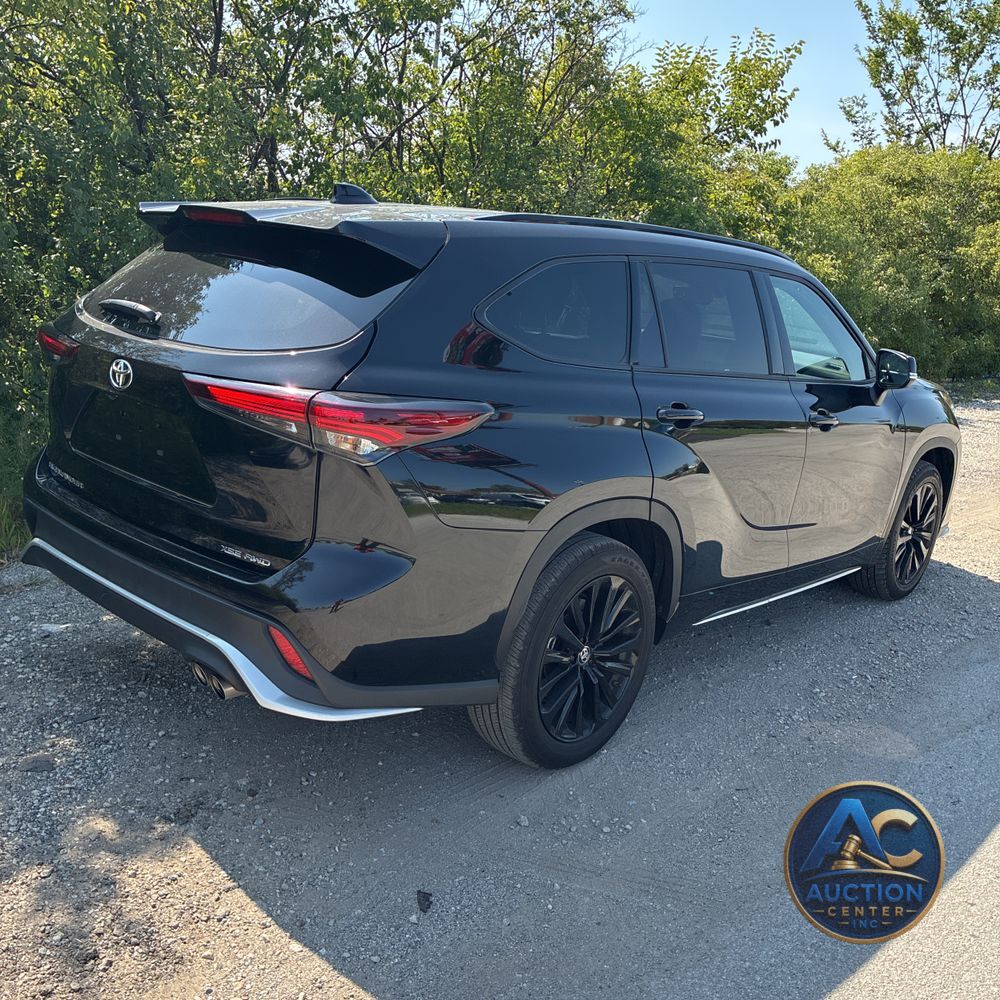2025 Toyota Highlander XSE