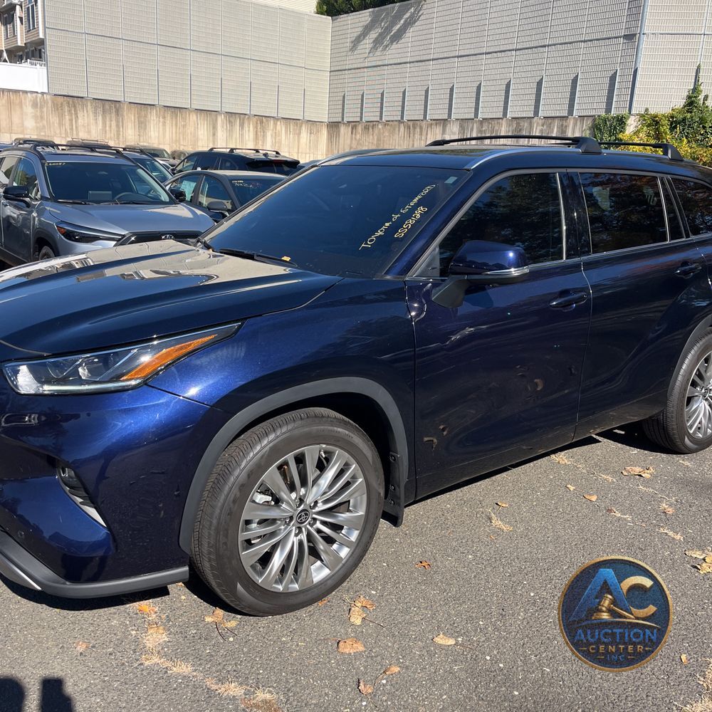 2025 Toyota Highlander Platinum