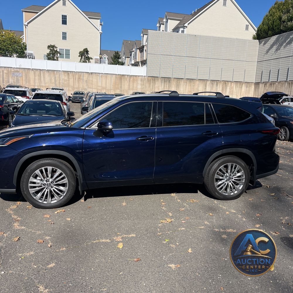 2025 Toyota Highlander Platinum