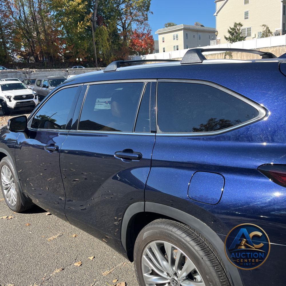 2025 Toyota Highlander Platinum