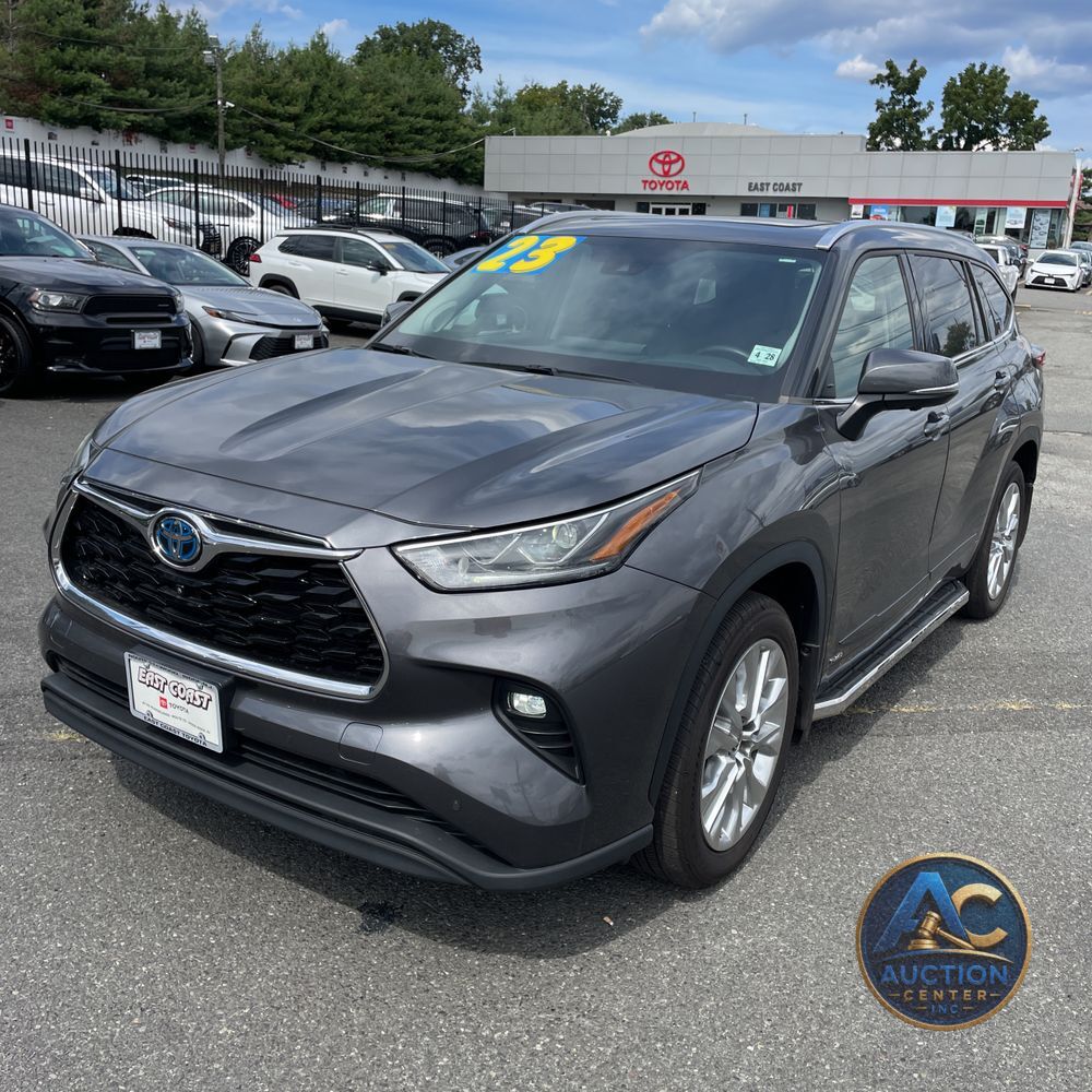 2023 Toyota Highlander Hybrid Limited