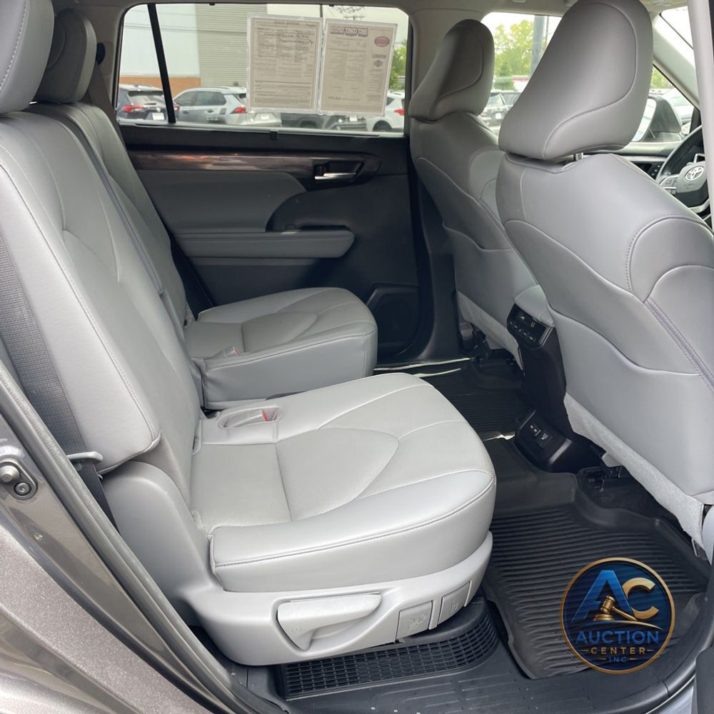 2023 Toyota Highlander Hybrid Limited