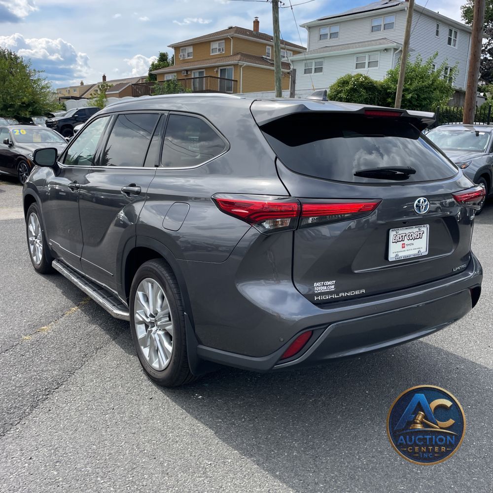 2023 Toyota Highlander Hybrid Limited
