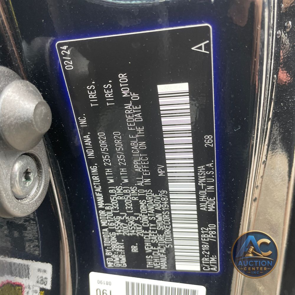 2024 Toyota Sienna XSE 7-Passenger