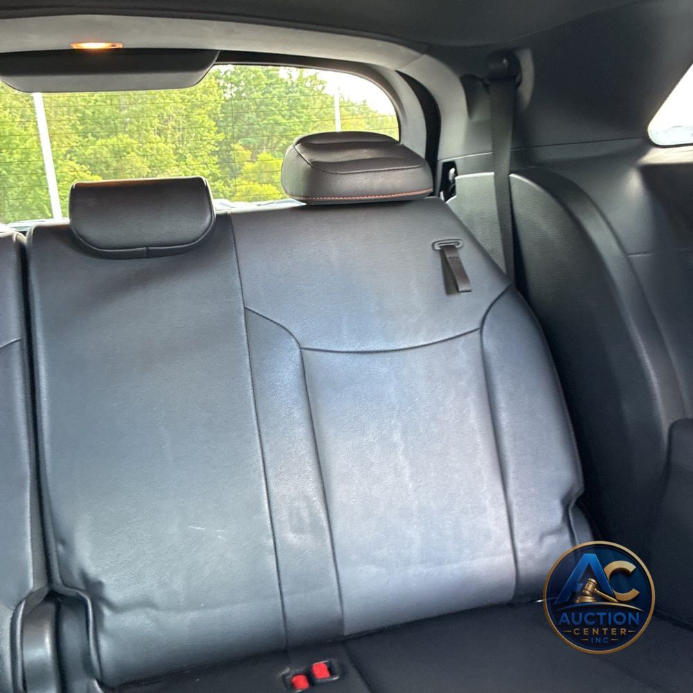 2023 Toyota Sienna XSE 7-Passenger