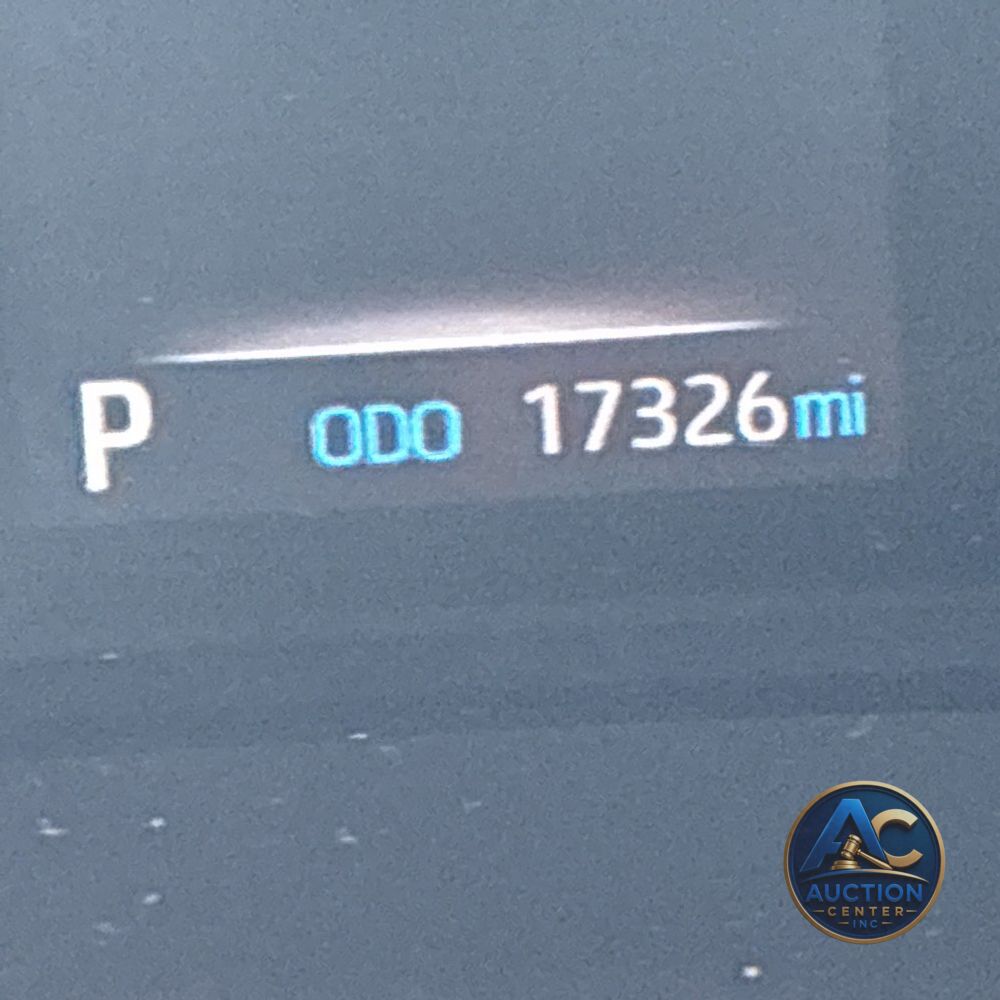 2023 Toyota Sienna XSE 7-Passenger