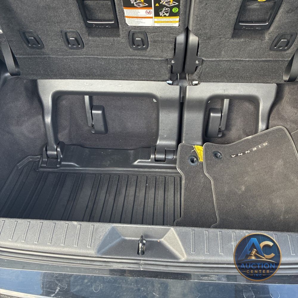 2023 Toyota Sienna XSE 7-Passenger