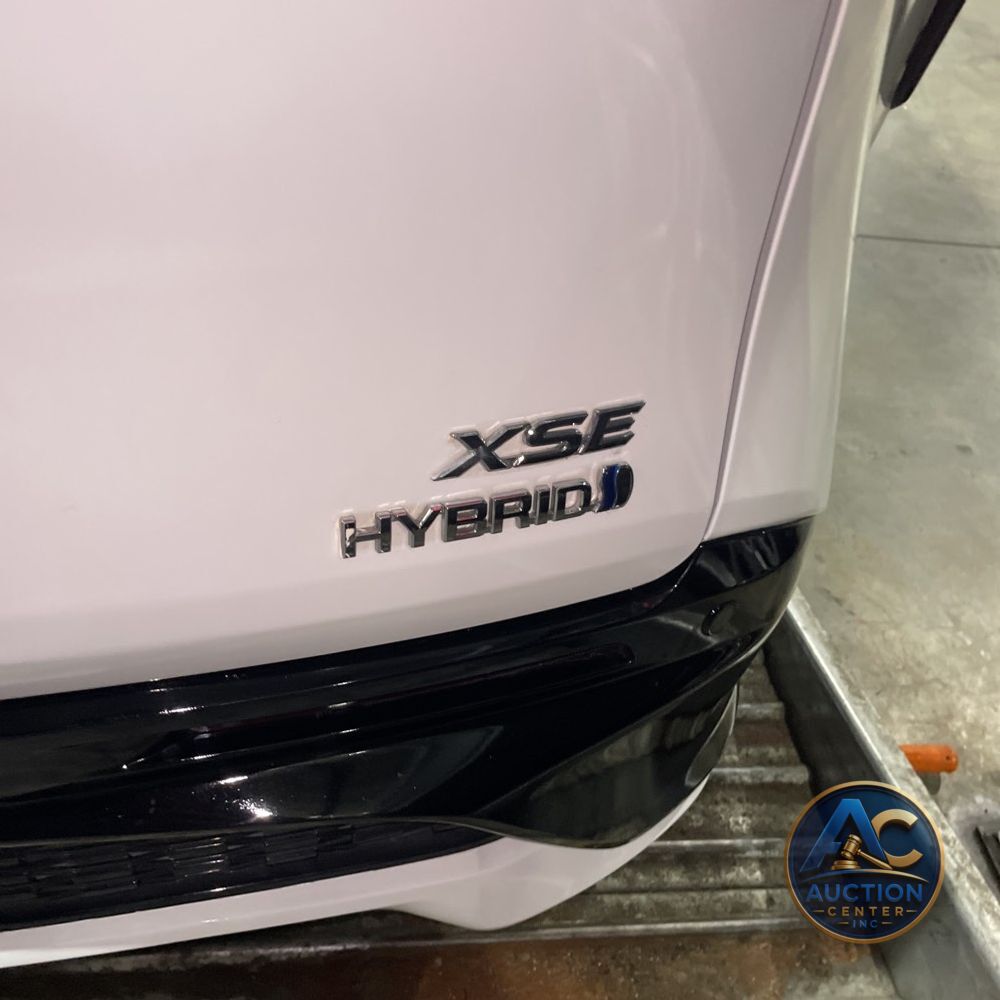 2023 Toyota Sienna XSE 7-Passenger