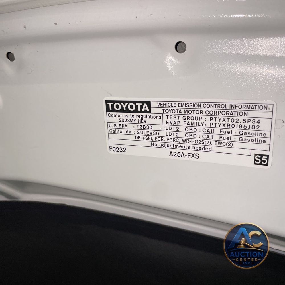 2023 Toyota Sienna XSE 7-Passenger