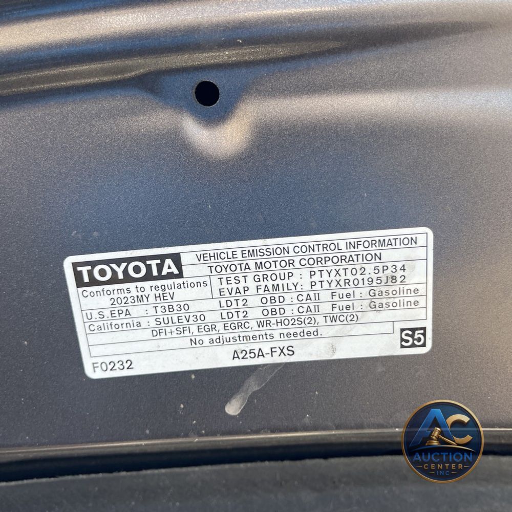 2023 Toyota Sienna Limited 7-Passenger