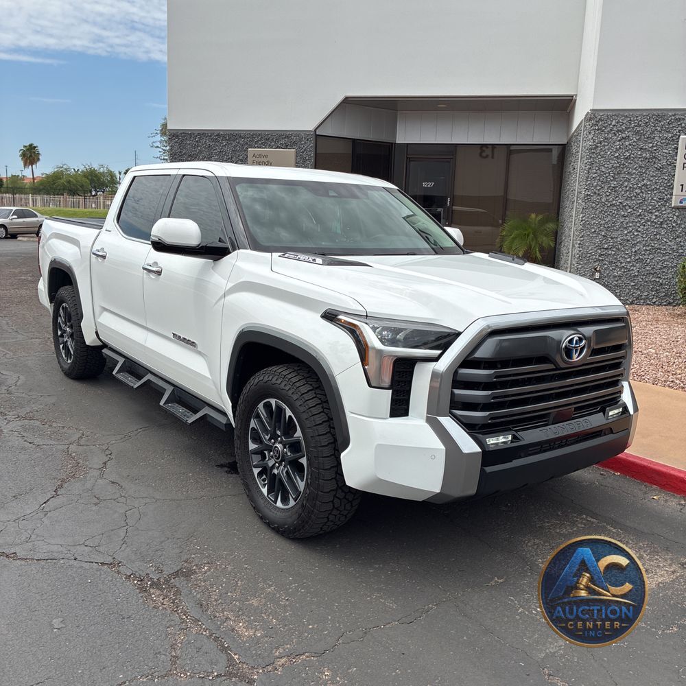2023 Toyota Tundra Limited HV
