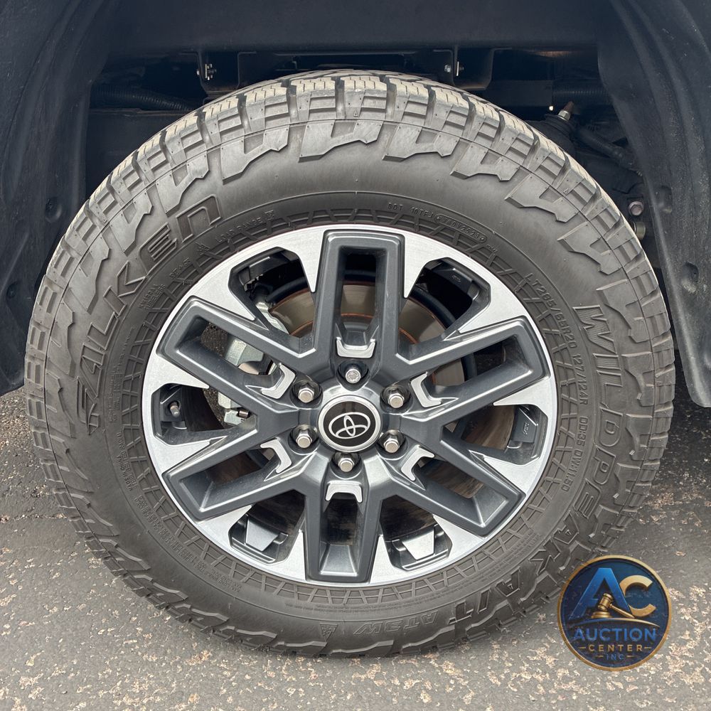 2023 Toyota Tundra Limited HV