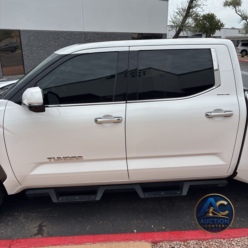 2023 Toyota Tundra Limited HV