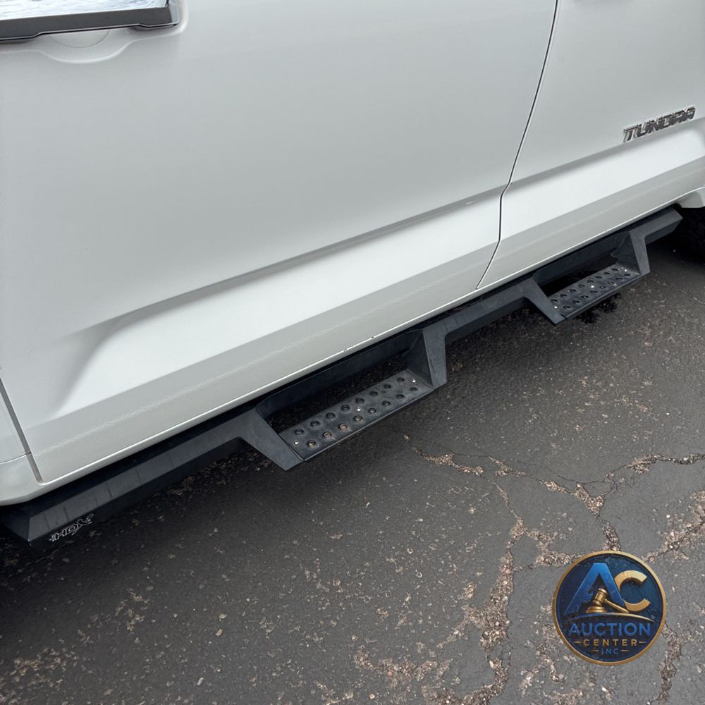 2023 Toyota Tundra Limited HV
