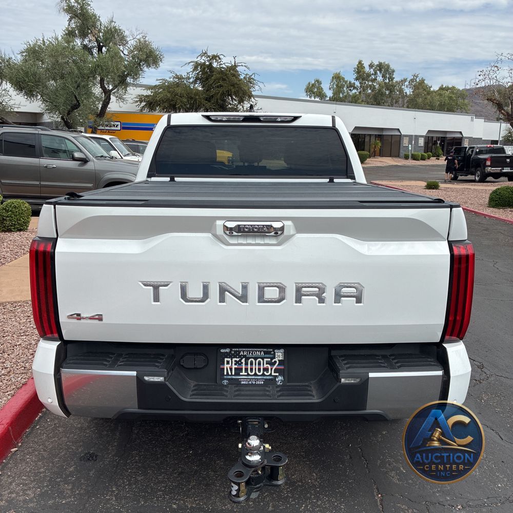 2023 Toyota Tundra Limited HV