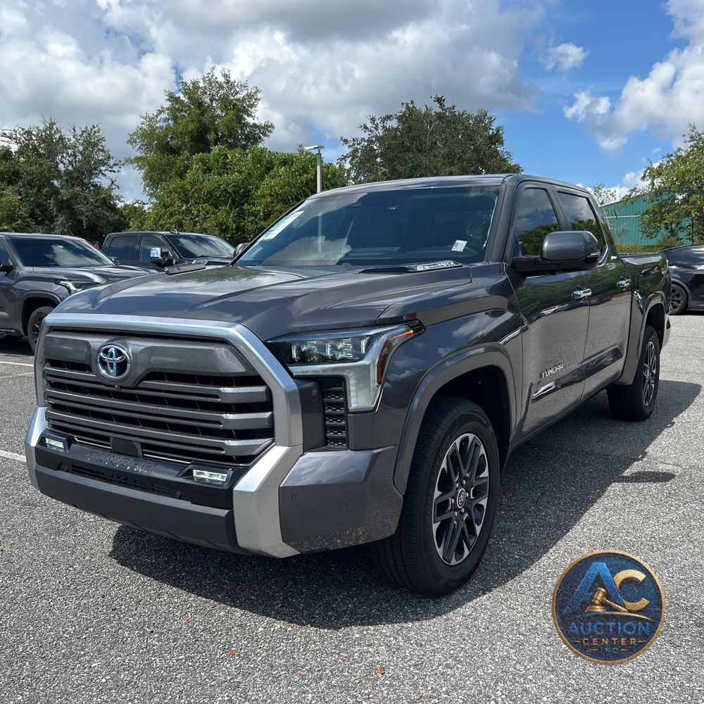2024 Toyota Tundra Limited HV