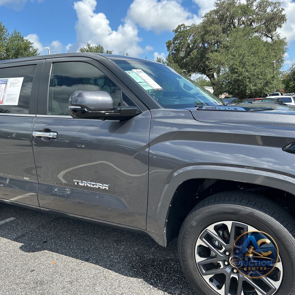 2024 Toyota Tundra Limited HV