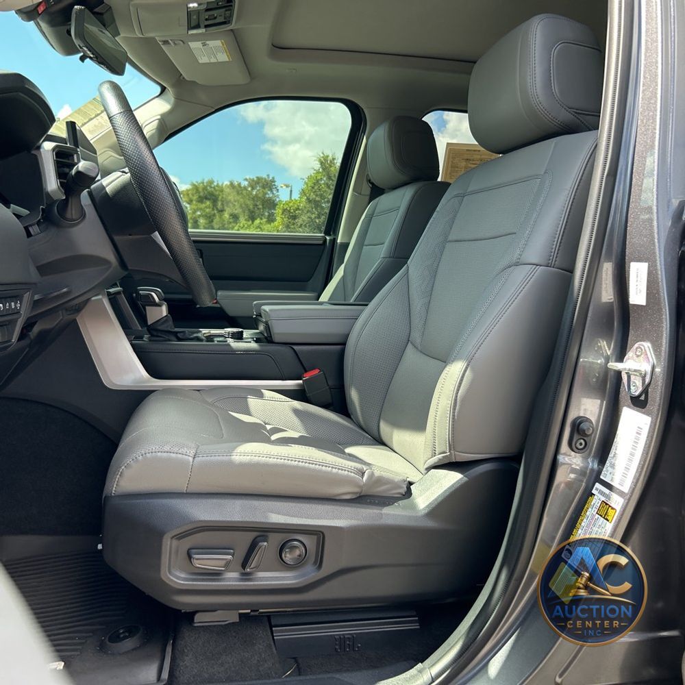 2024 Toyota Tundra Limited HV
