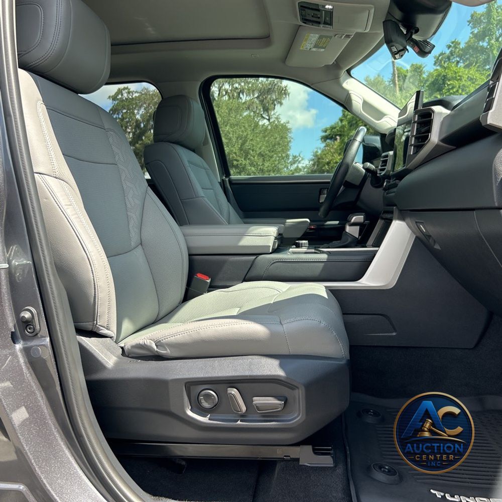 2024 Toyota Tundra Limited HV