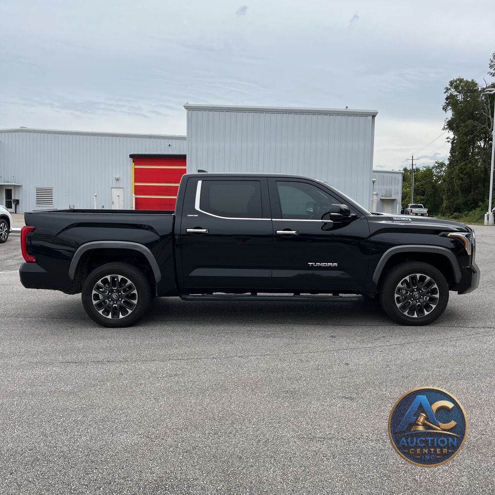 2025 Toyota Tundra Limited HV