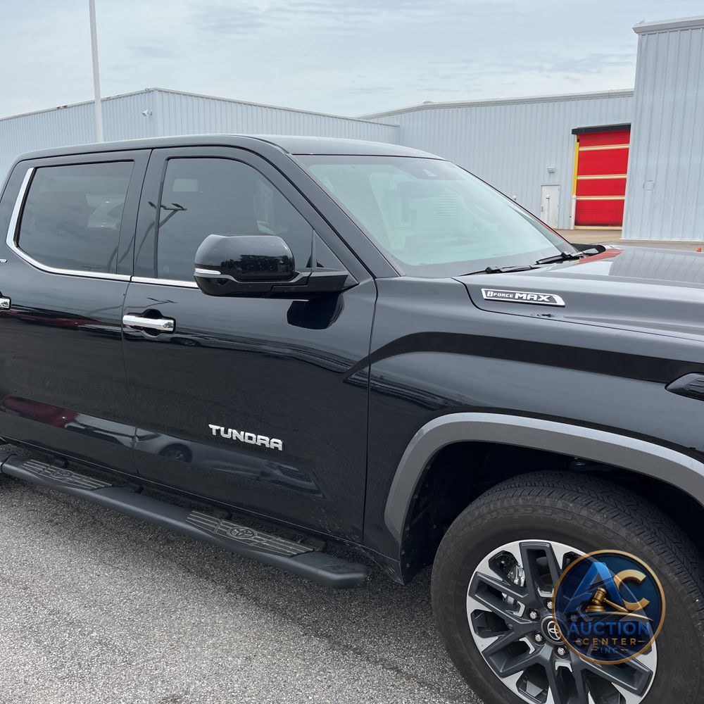 2025 Toyota Tundra Limited HV