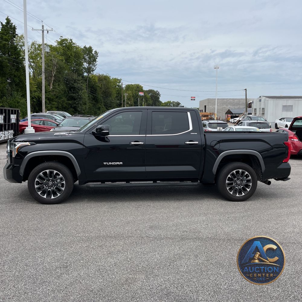 2025 Toyota Tundra Limited HV