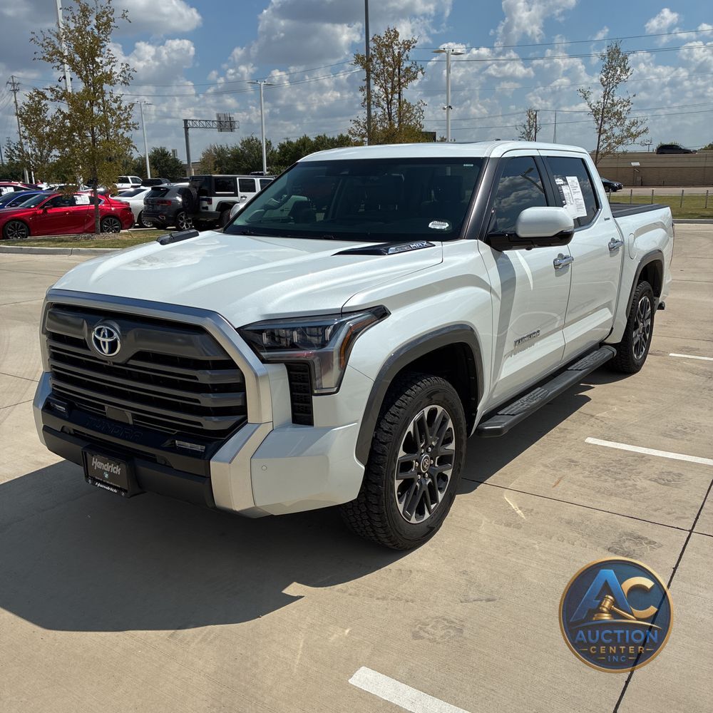 2024 Toyota Tundra Limited HV