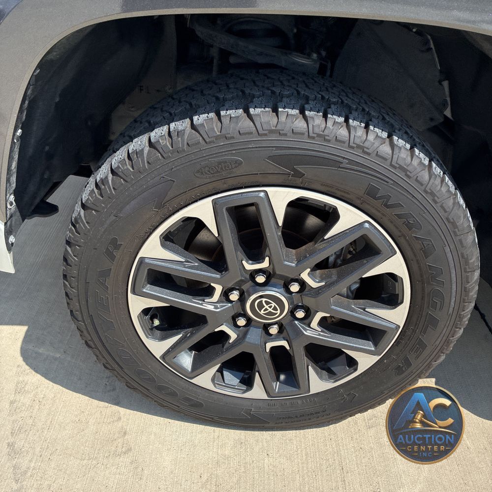 2024 Toyota Tundra Limited HV