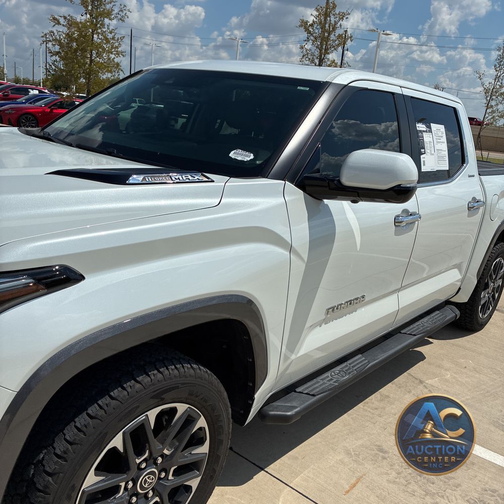 2024 Toyota Tundra Limited HV