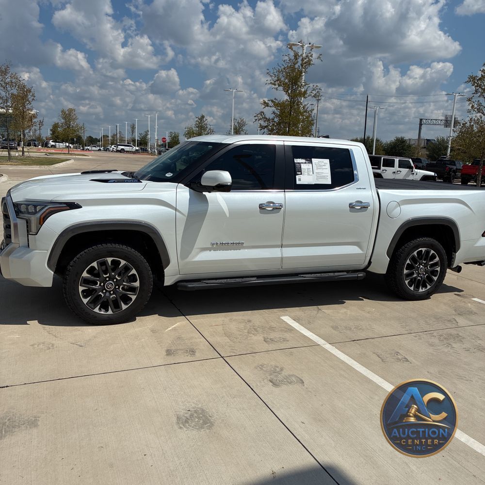 2024 Toyota Tundra Limited HV