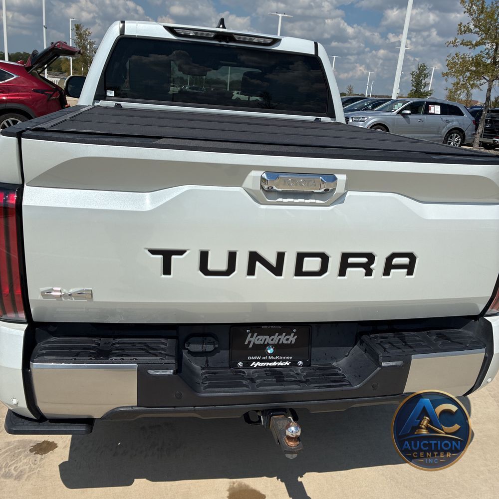 2024 Toyota Tundra Limited HV