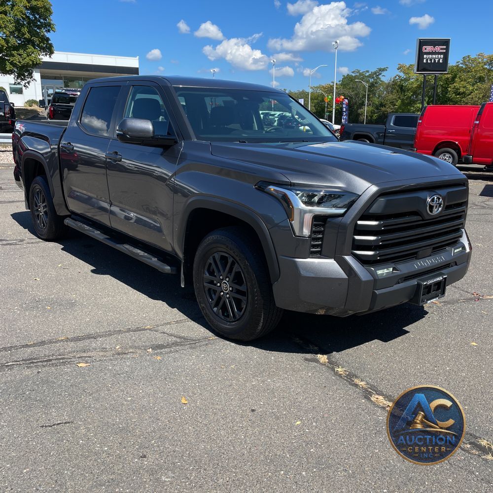 2024 Toyota Tundra SR5