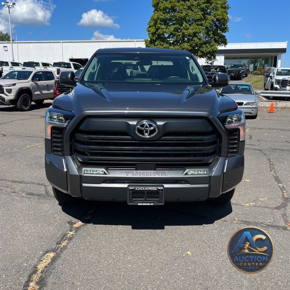 2024 Toyota Tundra SR5