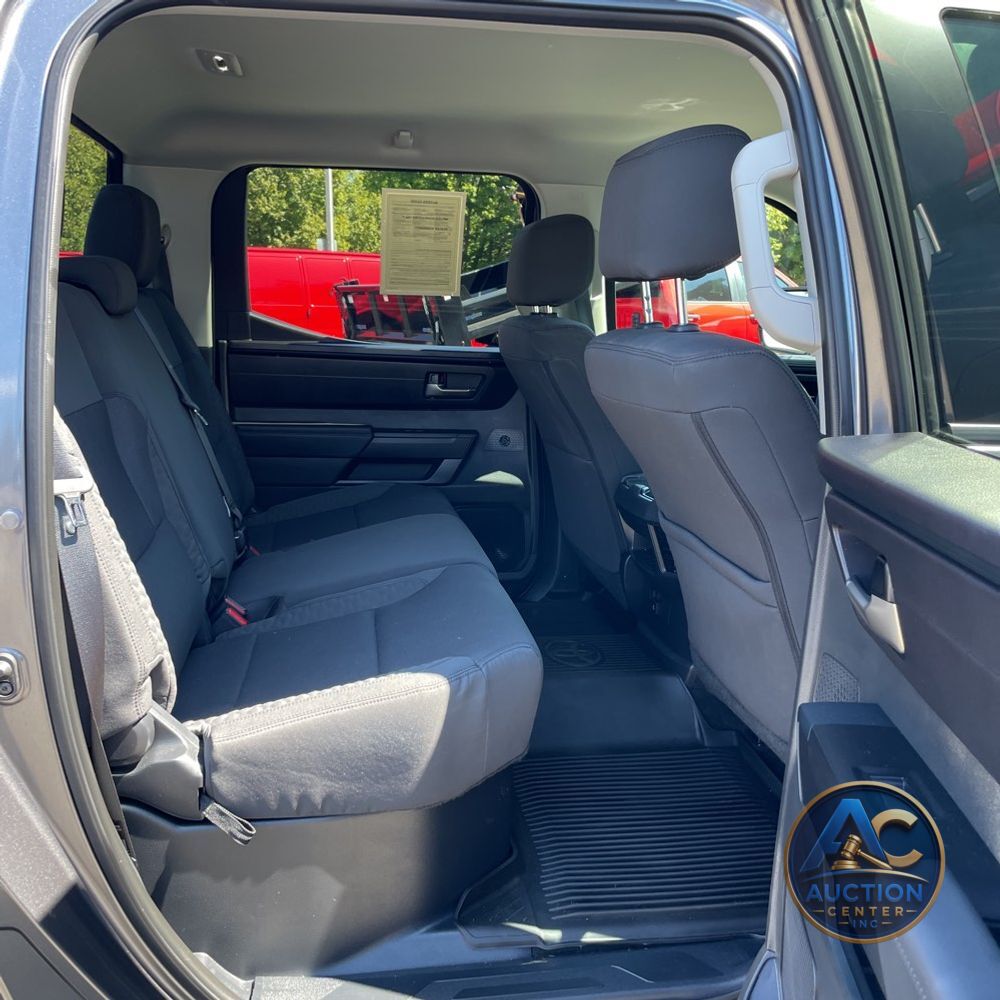 2024 Toyota Tundra SR5