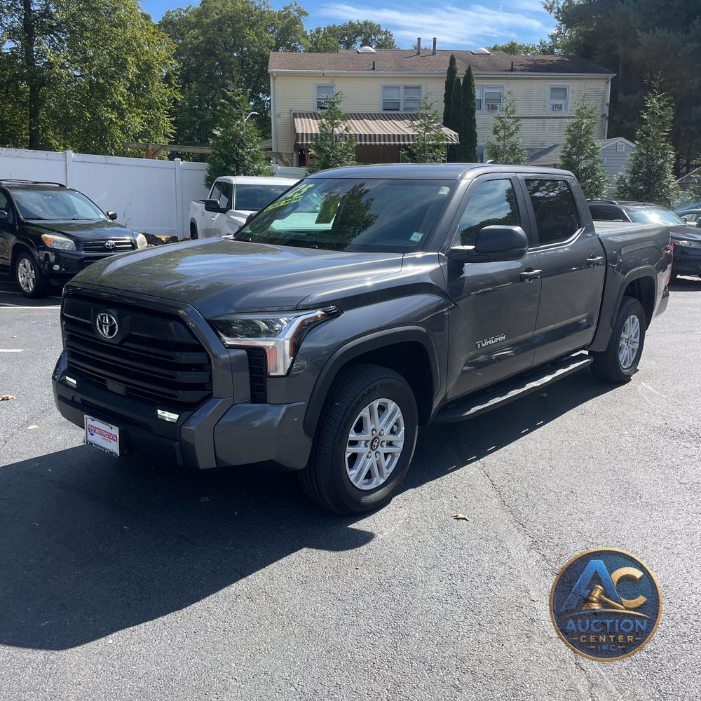2025 Toyota Tundra SR5
