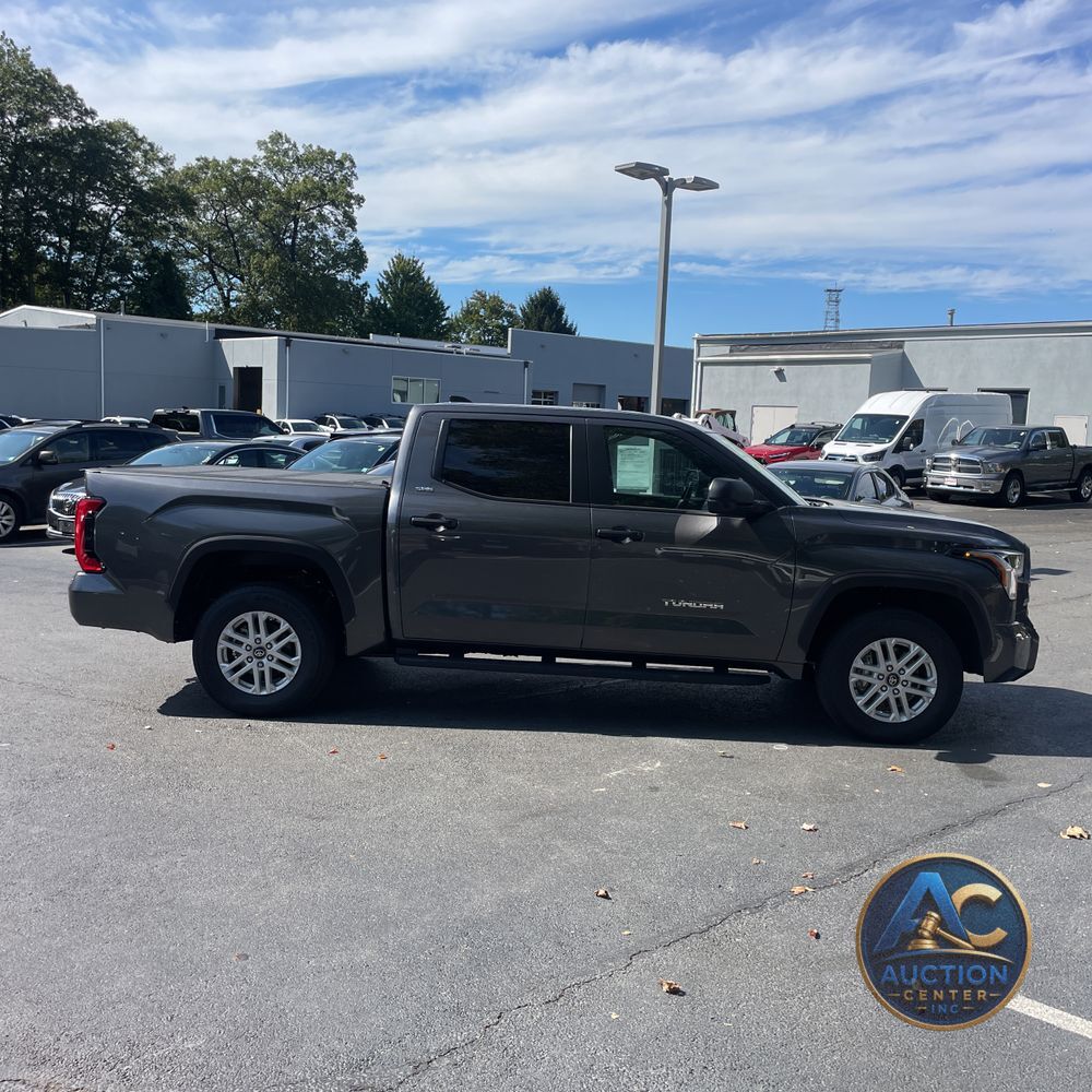 2025 Toyota Tundra SR5