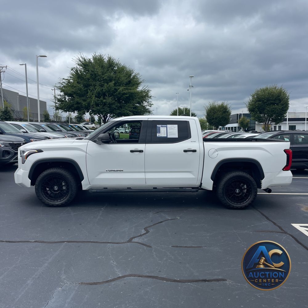 2022 Toyota Tundra SR5