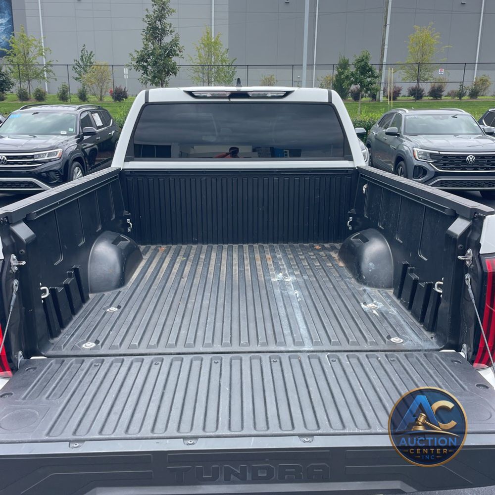 2022 Toyota Tundra SR5