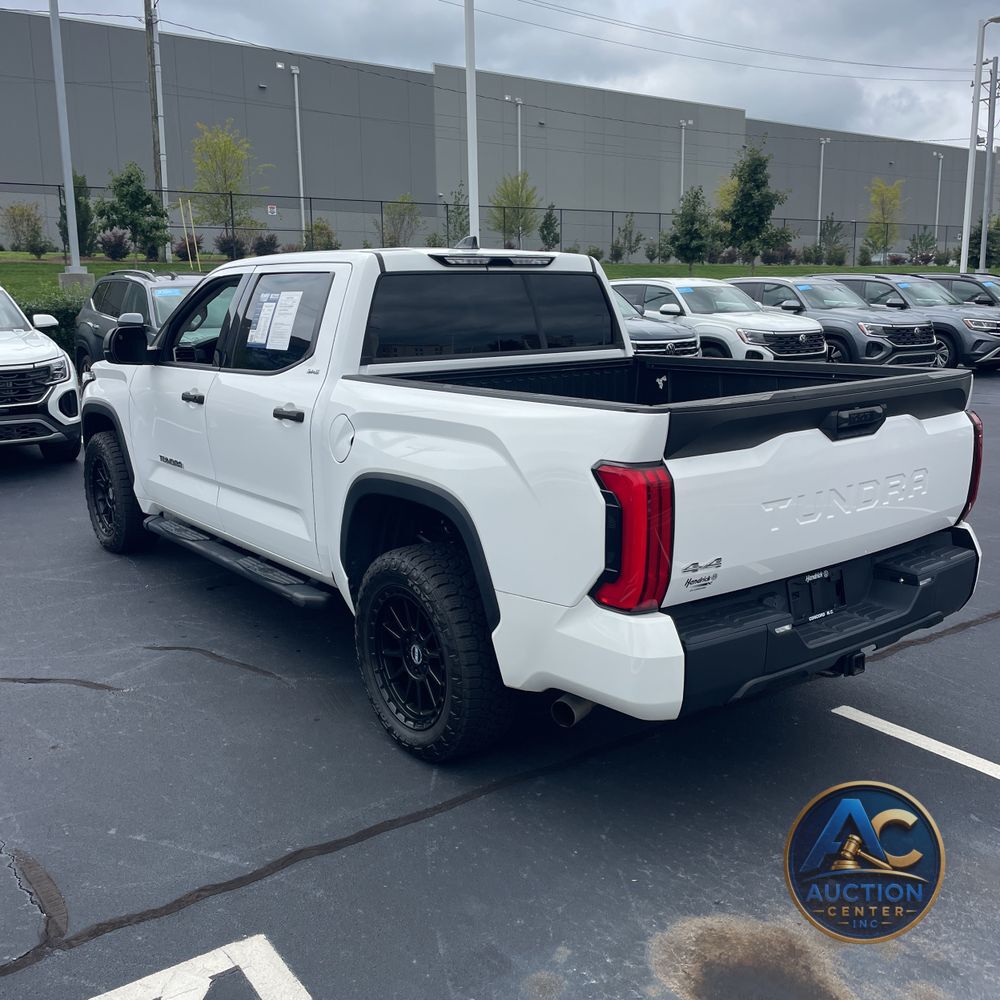 2022 Toyota Tundra SR5