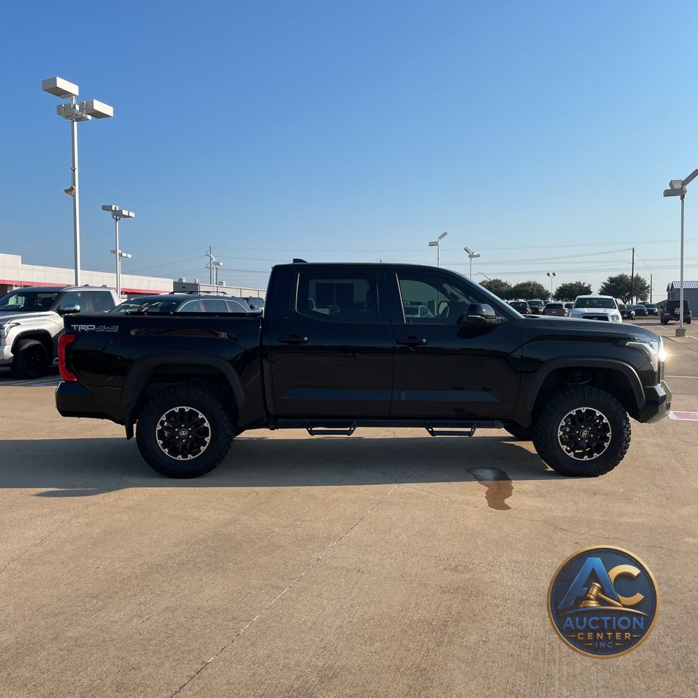2025 Toyota Tundra SR5