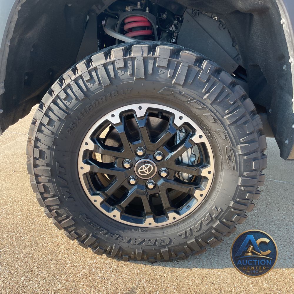 2025 Toyota Tundra SR5