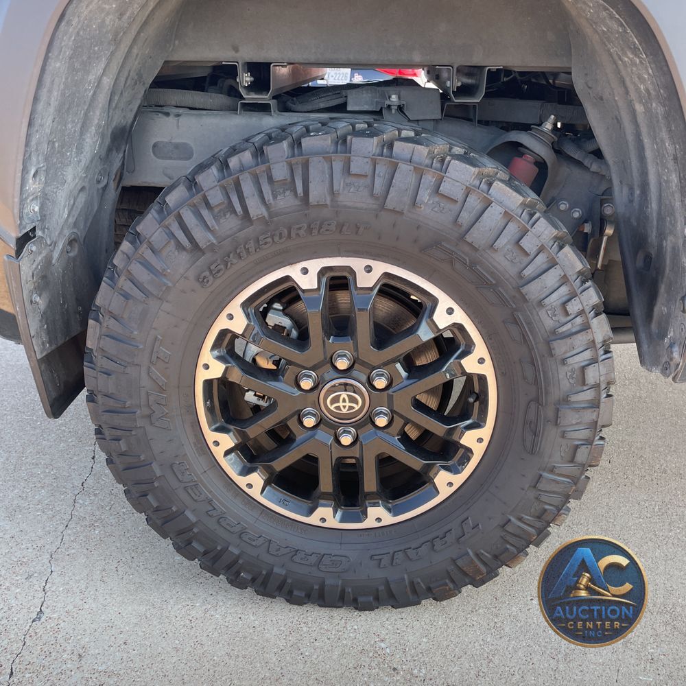 2025 Toyota Tundra SR5