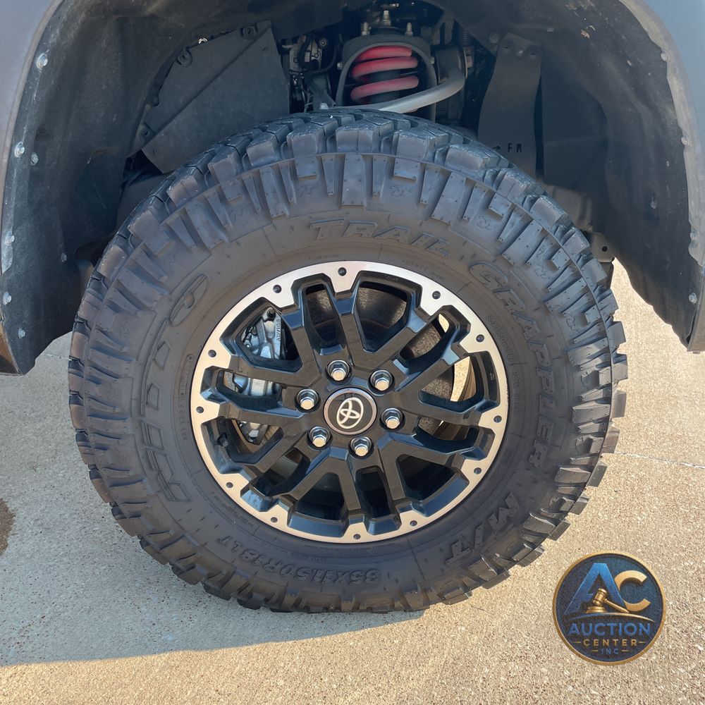2025 Toyota Tundra SR5