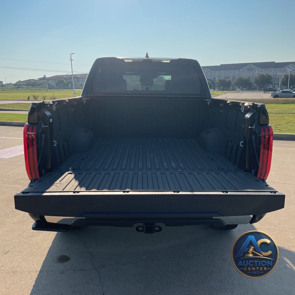 2025 Toyota Tundra SR5